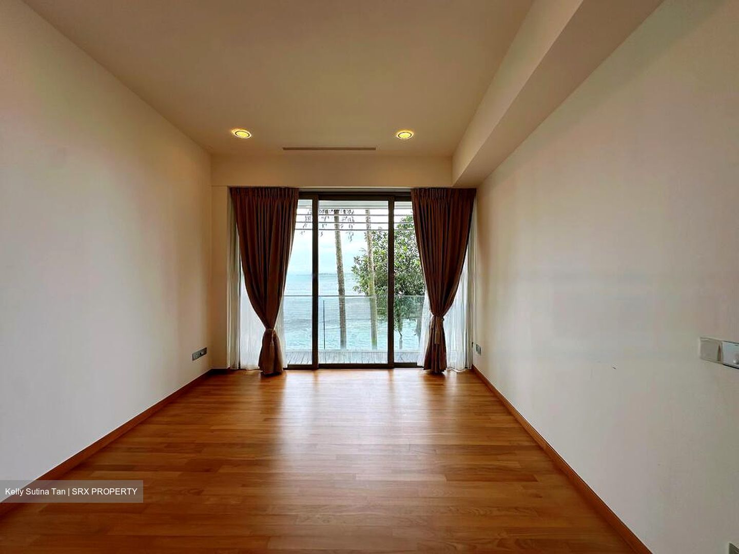 The Oceanfront @ Sentosa Cove (D4), Condominium #460836341